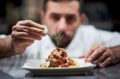 【知行國際】法國廚師工作簽證申請條件