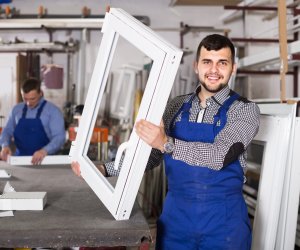 赴澳大利亞（北領）- 門窗組裝安裝工